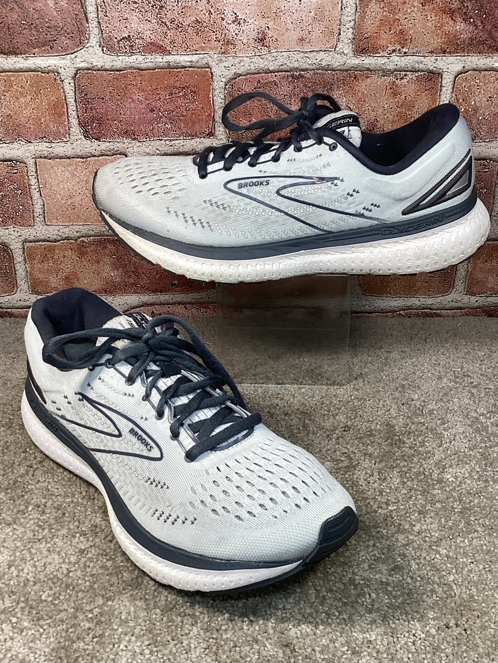 Brooks Glycerin 19 Women’s running shoes sneakers size 10 wide